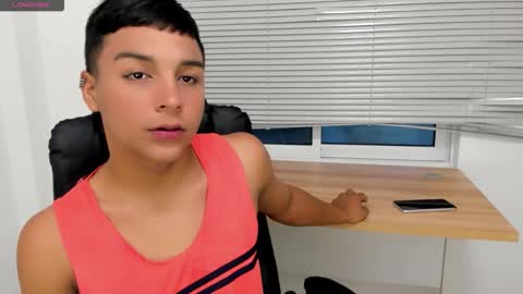 seductivo online show from December 4, 4:44 am