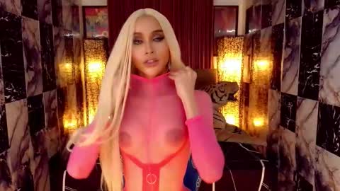 KATARINA LUST online show from March 8, 12:20 pm