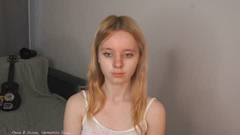 See Its honey bunny  im Lana online show from June 21, 4:31 pm