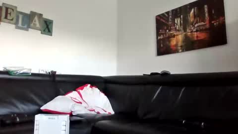 Snapshot of seeebi chatting on June 26, 2:32 pm Sebastian online show from June 26, 2:32 pm