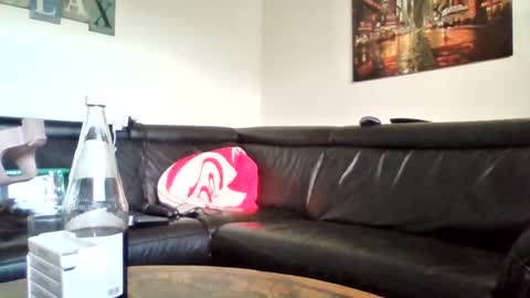 Snapshot of seeebi chatting on July 6, 5:37 am Sebastian online show from July 6, 5:37 am