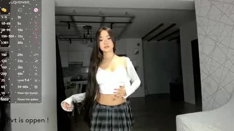 Snapshot of seeeyoumin chatting on October 10, 12:04 pm Akira Youri online show from October 10, 12:04 pm