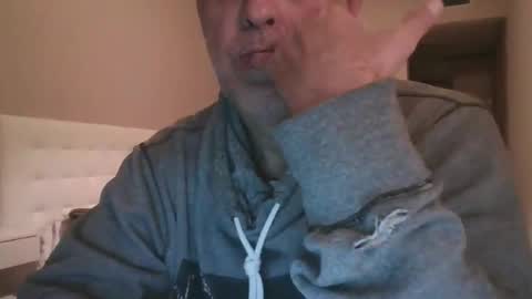 segebe online show from November 10, 6:51 pm