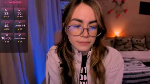 Snapshot of selectrra chatting on February 6, 8:23 pm selectrra online show from February 6, 8:23 pm