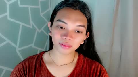 Selena online show from April 7, 12:16 pm