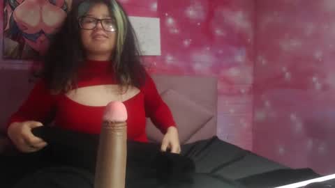 Snapshot of selenablairx chatting on February 14, 6:56 am Selena Priscilla Blair Montenegro online show from February 14, 6:56 am
