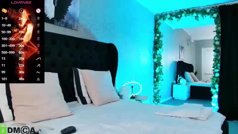 Snapshot of selenadaze chatting on February 13, 6:09 am Selena online show from February 13, 6:09 am