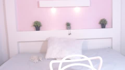 selenafox6 online show from January 26, 8:25 am
