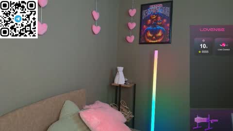 Selena online show from November 6, 2:34 am