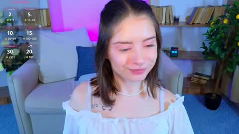 Snapshot of selenamills chatting on November 12, 2:01 am selenamills online show from November 12, 2:01 am