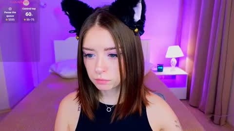 Snapshot of selenamills chatting on November 25, 2:44 am selenamills online show from November 25, 2:44 am