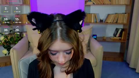 Snapshot of selenamills chatting on November 28, 2:36 am selenamills online show from November 28, 2:36 am