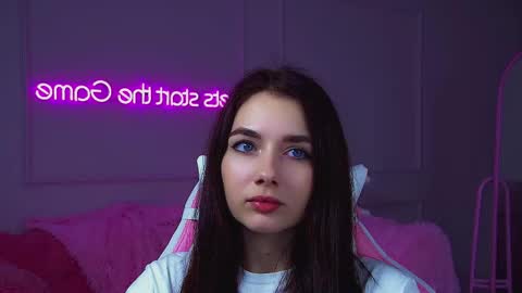 Selena online show from November 12, 12:05 pm