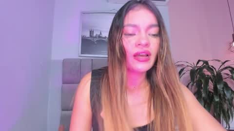 Selene online show from December 4, 4:00 am