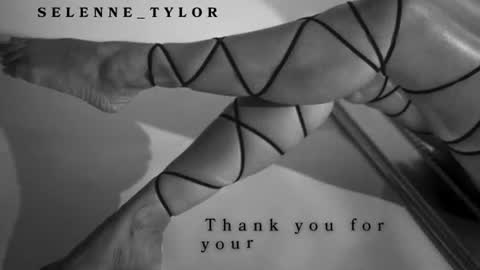 Snapshot of selene_tylor_ chatting on July 15, 7:30 pm Selene online show from July 15, 7:30 pm
