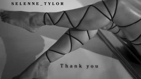 Snapshot of selene_tylor_ chatting on July 23, 7:56 pm Selene online show from July 23, 7:56 pm