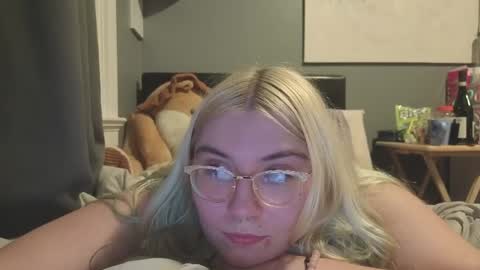 Selene online show from April 1, 2:12 am