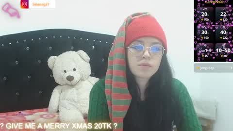 Selene G  online show from December 4, 11:02 pm
