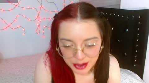 Selene G  online show from April 10, 5:01 am