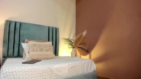 Selene Lujan online show from February 27, 11:54 am