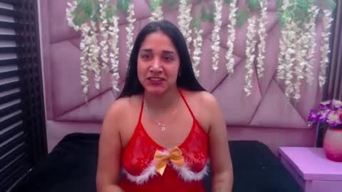 selenerose69 online show from December 2, 3:56 am