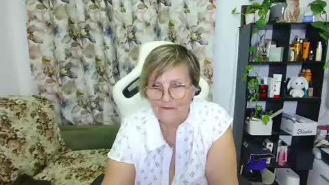 Snapshot of selenna57 chatting on January 13, 10:45 pm Selenna online show from January 13, 10:45 pm