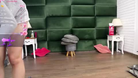 Selen online show from September 12, 4:34 am