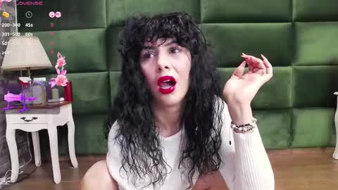 Selen online show from October 11, 7:01 pm