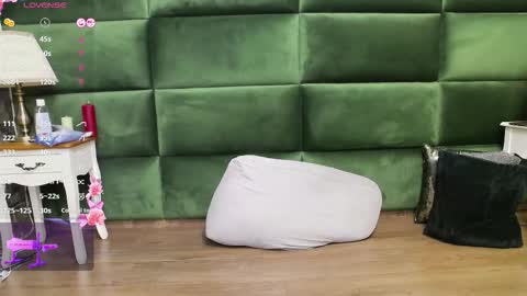 Selen online show from October 26, 8:04 pm