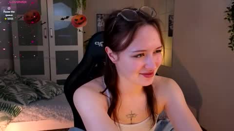 sweetie Selin 3 online show from October 22, 5:41 am