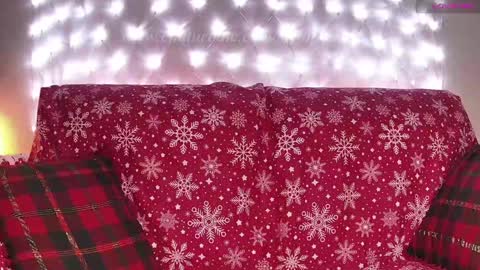 Snapshot of sellapink chatting on December 21, 1:42 pm My name is Sella and im Bisexual online show from December 21, 1:42 pm