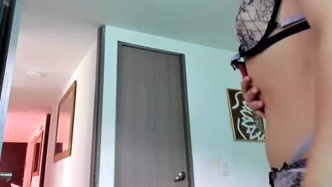 Selyn online show from October 11, 2:59 pm