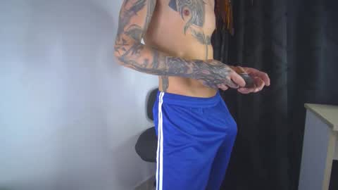 sem_alas online show from March 6, 12:07 am