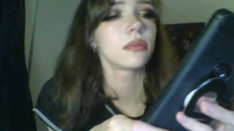 goddess esme  online show from March 8, 4:01 am