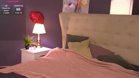 Seni bigtits bigboobs hard tits new anal ass hardcore bigass boobs bounce extreme online show from March 23, 7:18 pm