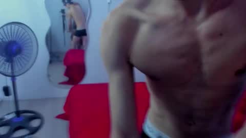 Snapshot of senior_teacher99 chatting on February 7, 1:53 am senior_teacher99 online show from February 7, 1:53 am