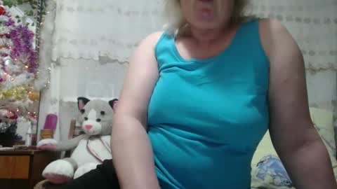 Lenna online show from December 9, 11:47 am