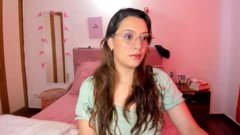 Snapshot of sensual__lady chatting on November 19, 6:08 pm Samantha - online show from November 19, 6:08 pm