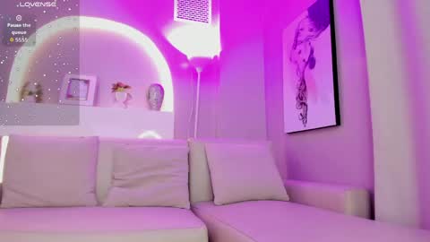 sensual_shanel online show from May 22, 2:30 am
