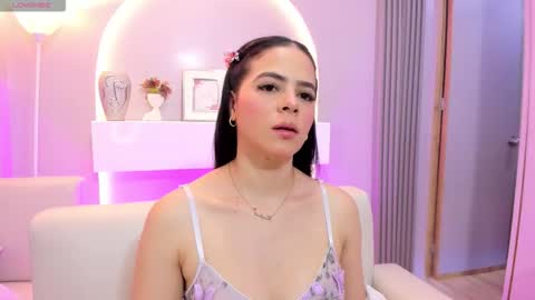 Sophie     online show from March 7, 7:11 pm