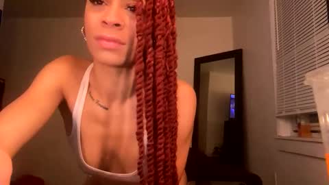 Snapshot of sensuallocbabe chatting on February 22, 3:29 am Sensuallocbabe online show from February 22, 3:29 am