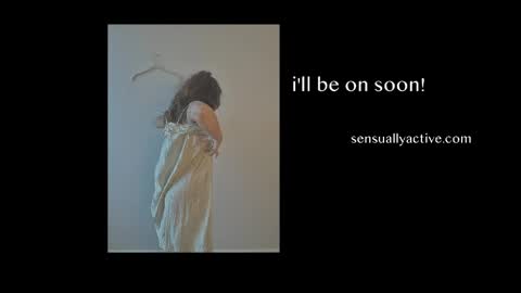 Snapshot of sensually__active chatting on May 25, 10:05 pm Julia online show from May 25, 10:05 pm