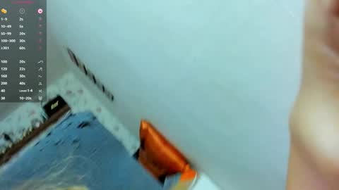 Snapshot of sensualsanya chatting on November 8, 9:13 pm Sanya online show from November 8, 9:13 pm