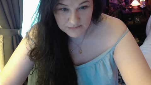 Tara online show from January 24, 1:25 pm