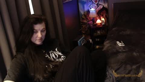 Tara online show from March 30, 1:01 pm