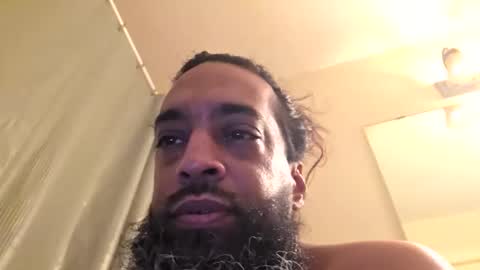 Snapshot of serani02 chatting on March 31, 7:53 am Serani online show from March 31, 7:53 am