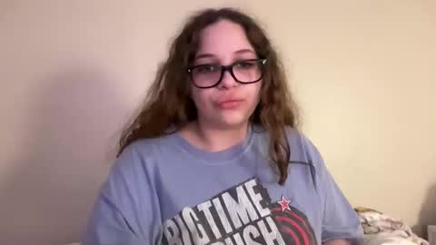 Snapshot of seraphinavelvet chatting on January 7, 1:08 am Seraphina online show from January 7, 1:08 am