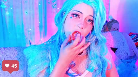 Snapshot of seraphine23_ chatting on January 5, 4:16 pm seraphine online show from January 5, 4:16 pm