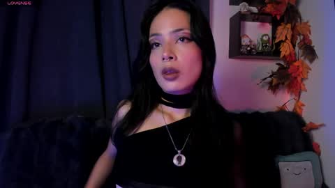 Snapshot of seraphine_hell chatting on May 26, 6:09 am seraphine online show from May 26, 6:09 am