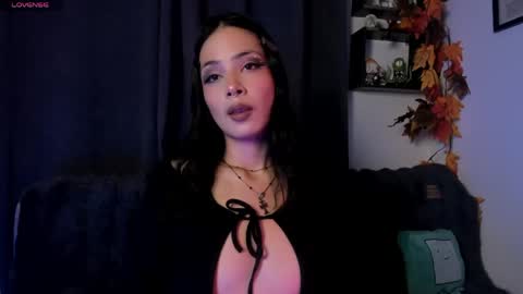 Snapshot of seraphine_hell chatting on May 28, 6:21 am seraphine online show from May 28, 6:21 am